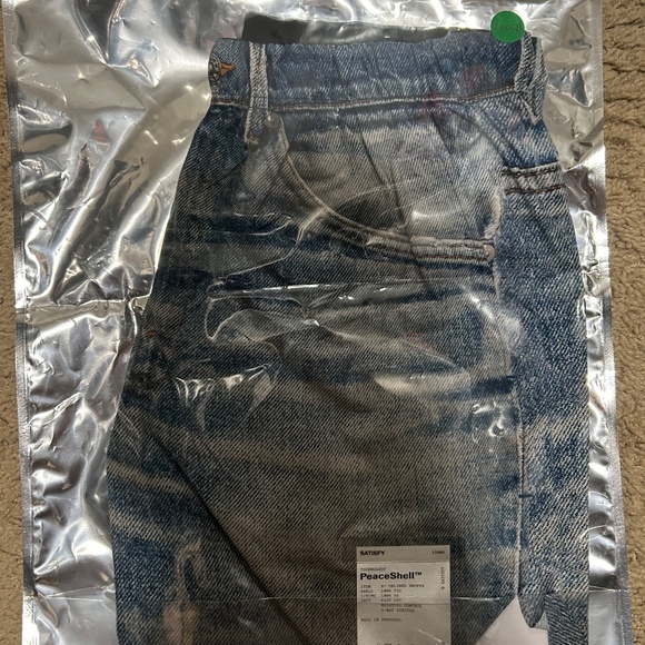 RARE!! Satisfy running Peaceshell Denim - Picture 3 of 6
